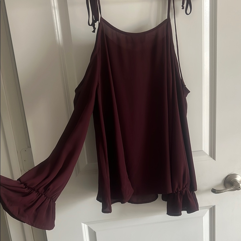 4SI3NNA Burgundy Blouse